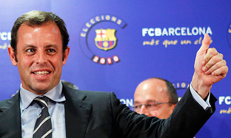 Sandro-Rosell-celebrates-.jpg