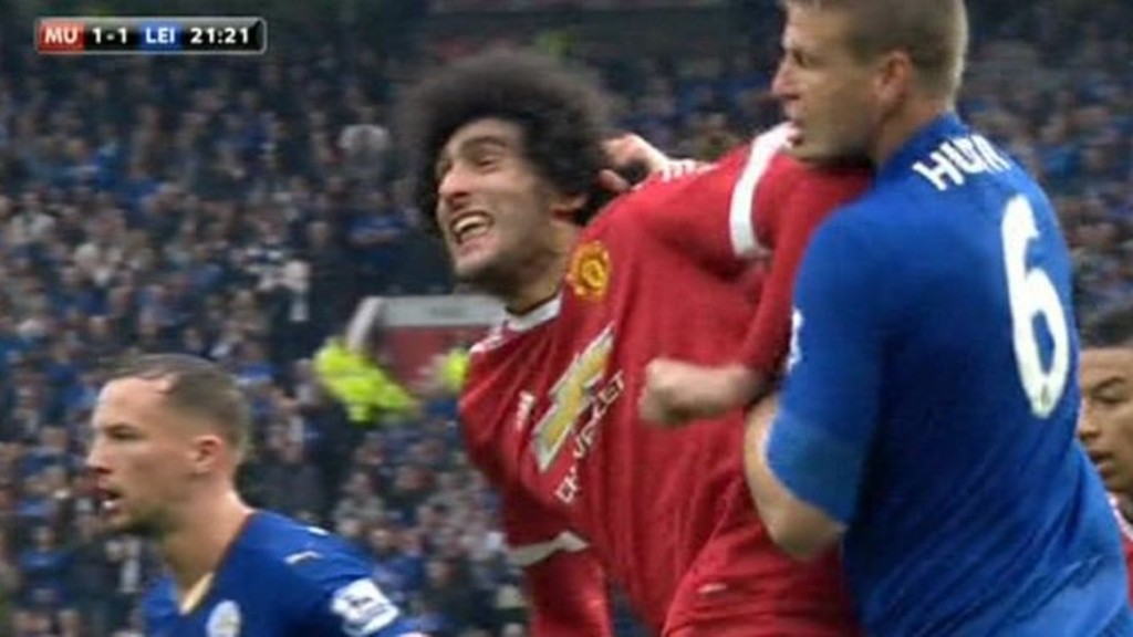 marouane fellaini elbow
